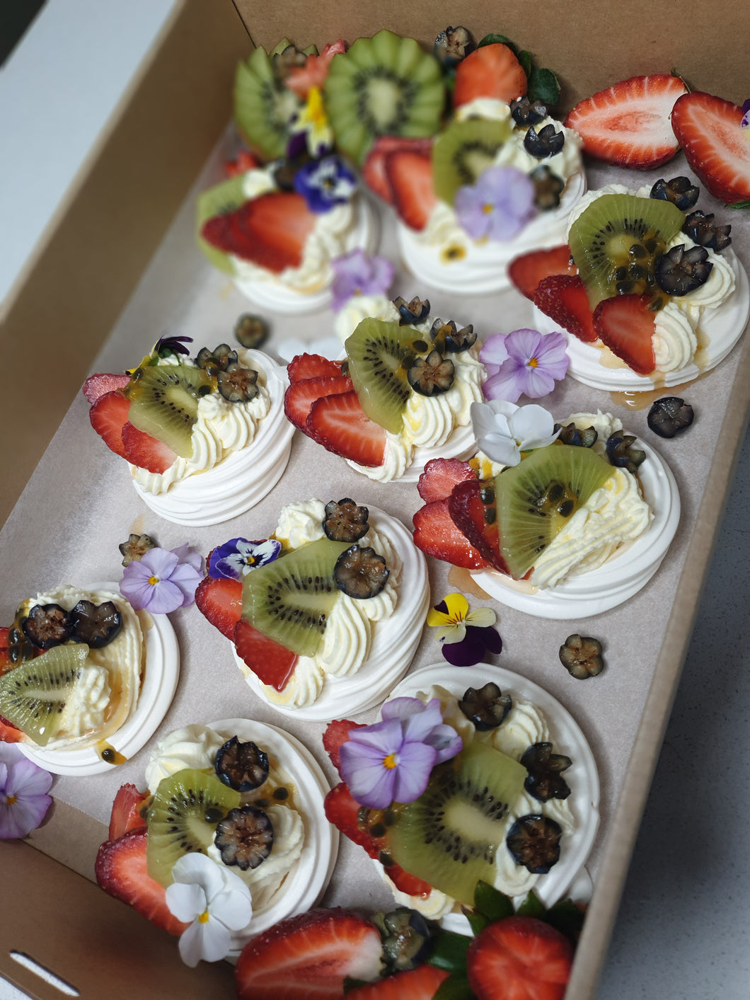 Pavlova Box